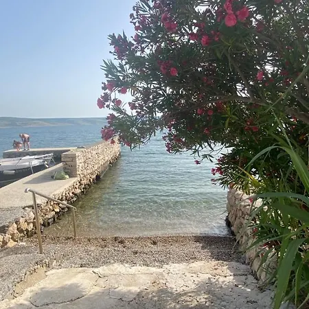 Kim Apartment Starigrad Paklenica